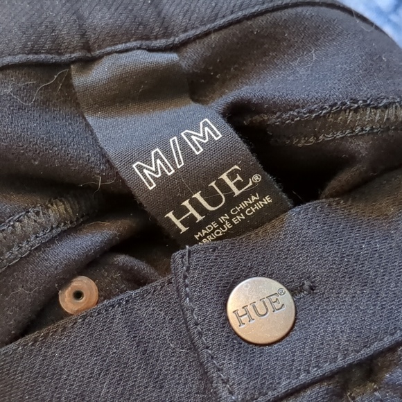 3 pairs of Medium size HUE cotton pants - Picture 2 of 3